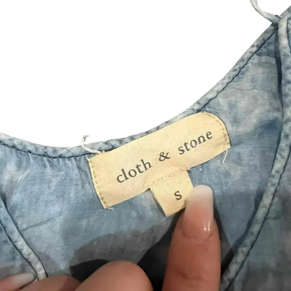 Cloth & Stone Anthropologie Adjustable Straps Scoop Neck Tie-Dye Tank Size Small - Picture 2 of 5